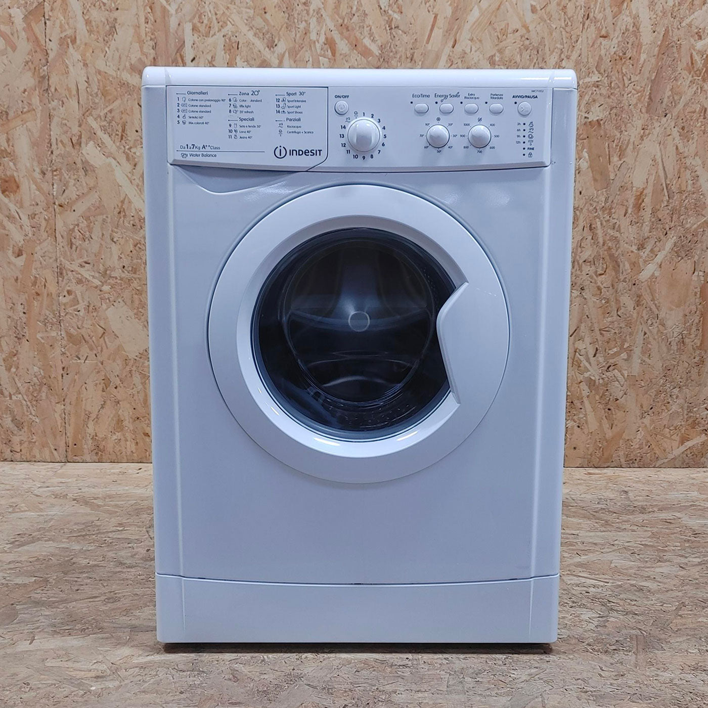 Prodotti Indesit IWC 71052 C ECO IT lavatrice Caricamento frontale 7 kg 1000 Giri/min Bianco