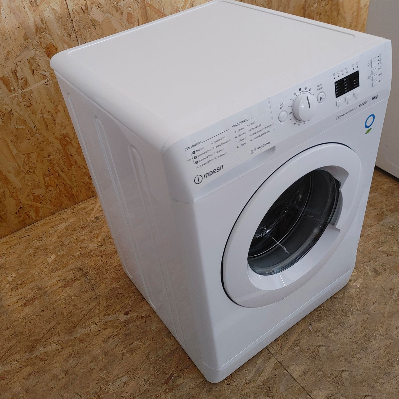Indesit MTWA 81283 W EU lavatrice Caricamento frontale 8 kg 1200 Giri/min D Bianco