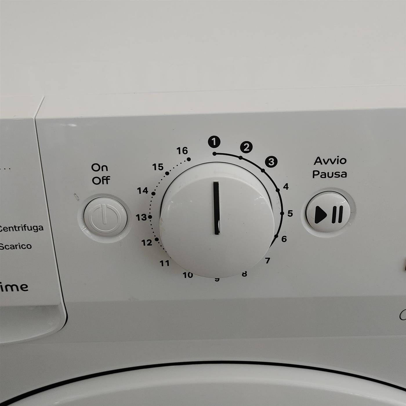 Indesit MTWA 81283 W EU lavatrice Caricamento frontale 8 kg 1200 Giri/min D Bianco