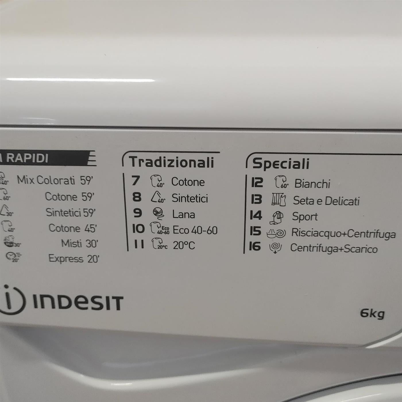 Indesit EWT61051WITN Lavatrice 6 Kg 1000giri