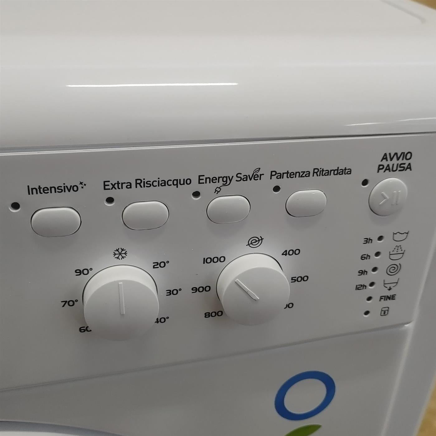 Indesit EWC 61051 W IT N lavatrice Caricamento frontale 6 kg 1000 Giri/min F Bian