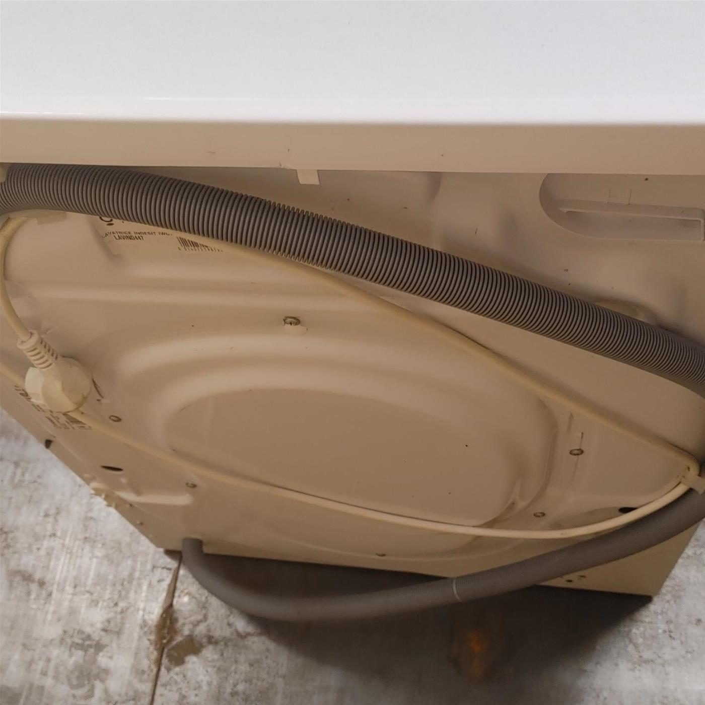 Lavatrice Indesit IWC 71252 C FR Carica frontale 7 kg 1200 giri Bianco