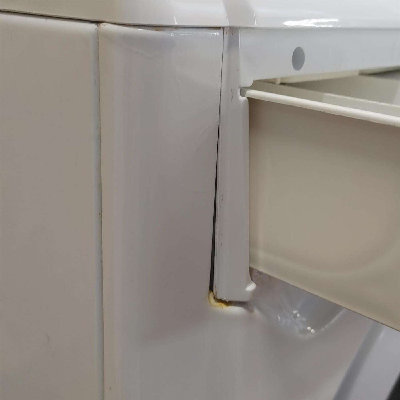 Lavatrice Indesit IWC 71252 C FR Carica frontale 7 kg 1200 giri Bianco