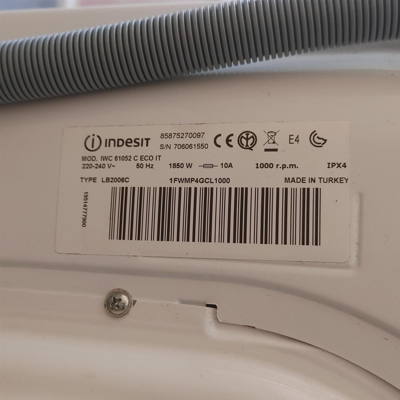 Indesit EWC61051WITN lavatrice Caricamento frontale 6 kg 1000 Giri/min F Bianco