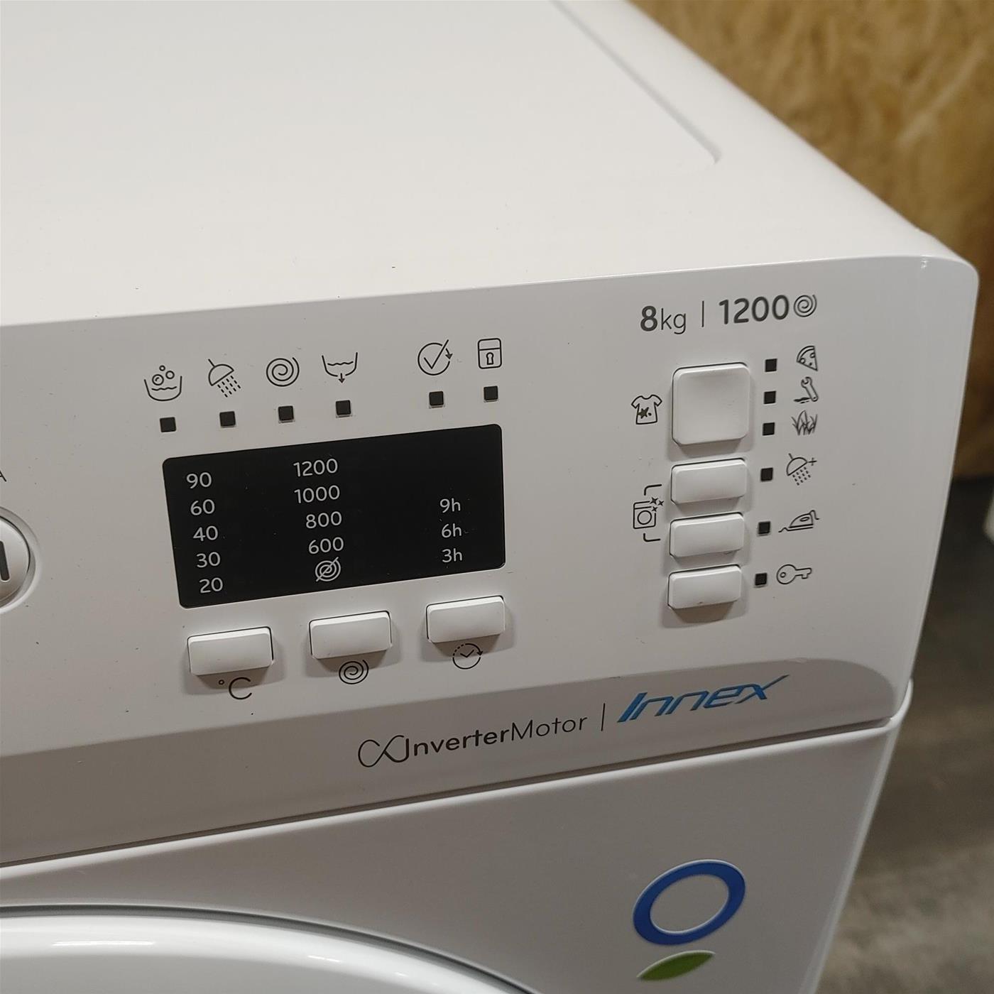 Lavatrice Indesit BWA81285XWIT Caricamento frontale 8 kg 1200 Giri Bianco