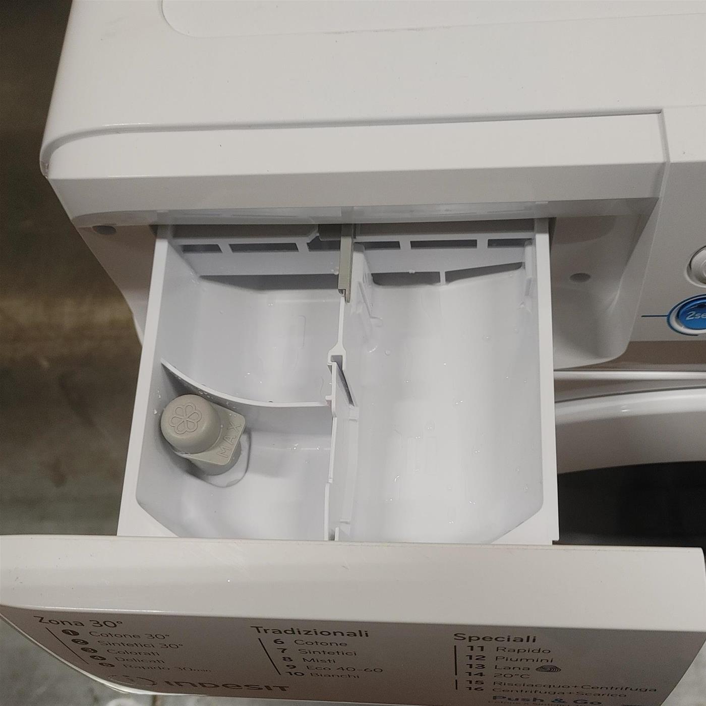 Lavatrice Indesit BWA81285XWIT Caricamento frontale 8 kg 1200 Giri Bianco