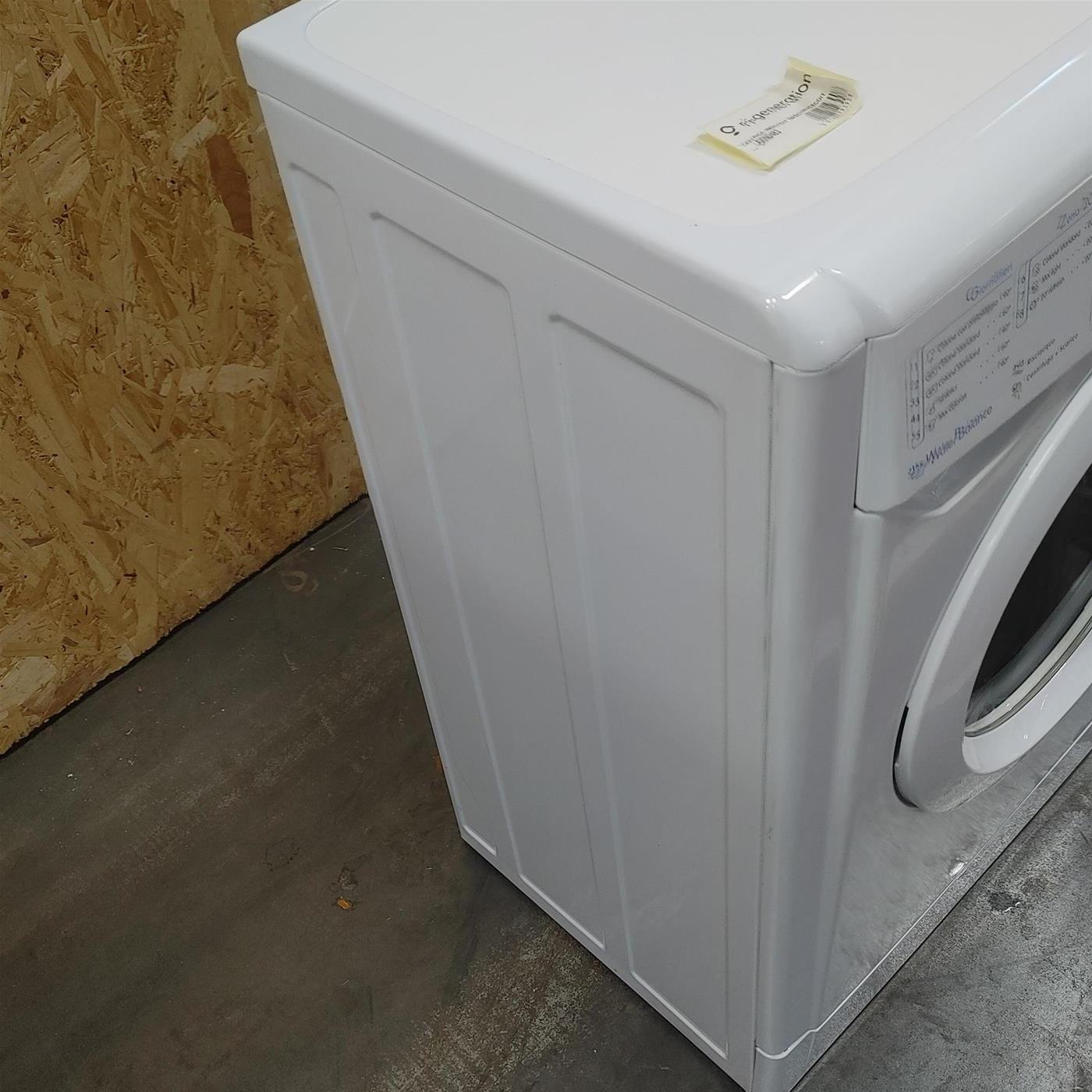 Lavatrice Indesit IWSC 51051 C ECO EU Caricamento frontale 5 kg 1000 Giri/min Bianco