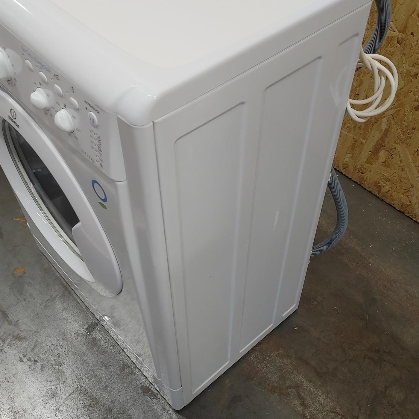 Lavatrice Indesit IWSC 51051 C ECO EU Caricamento frontale 5 kg 1000 Giri/min Bianco