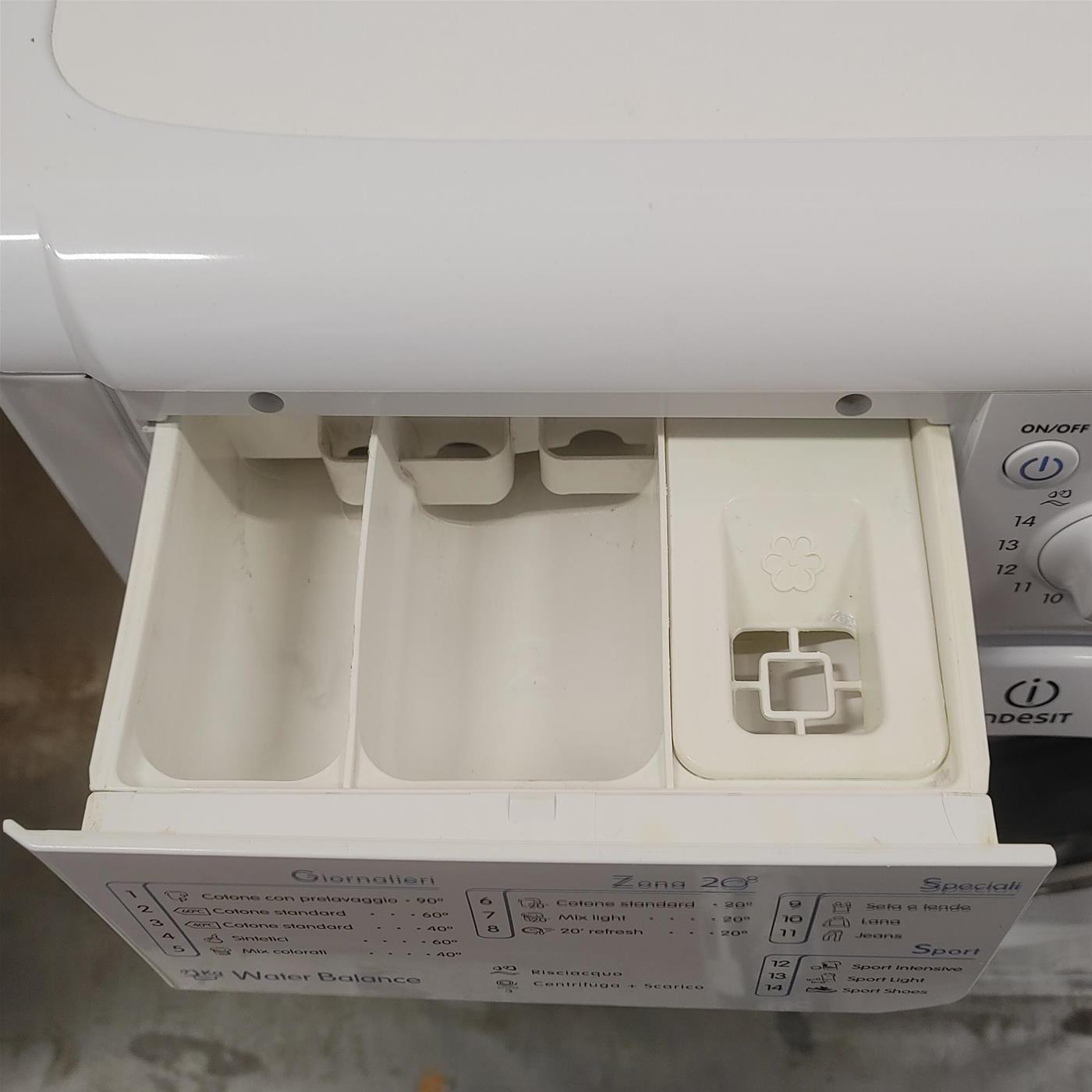 Lavatrice Indesit IWSC 51051 C ECO EU Caricamento frontale 5 kg 1000 Giri/min Bianco