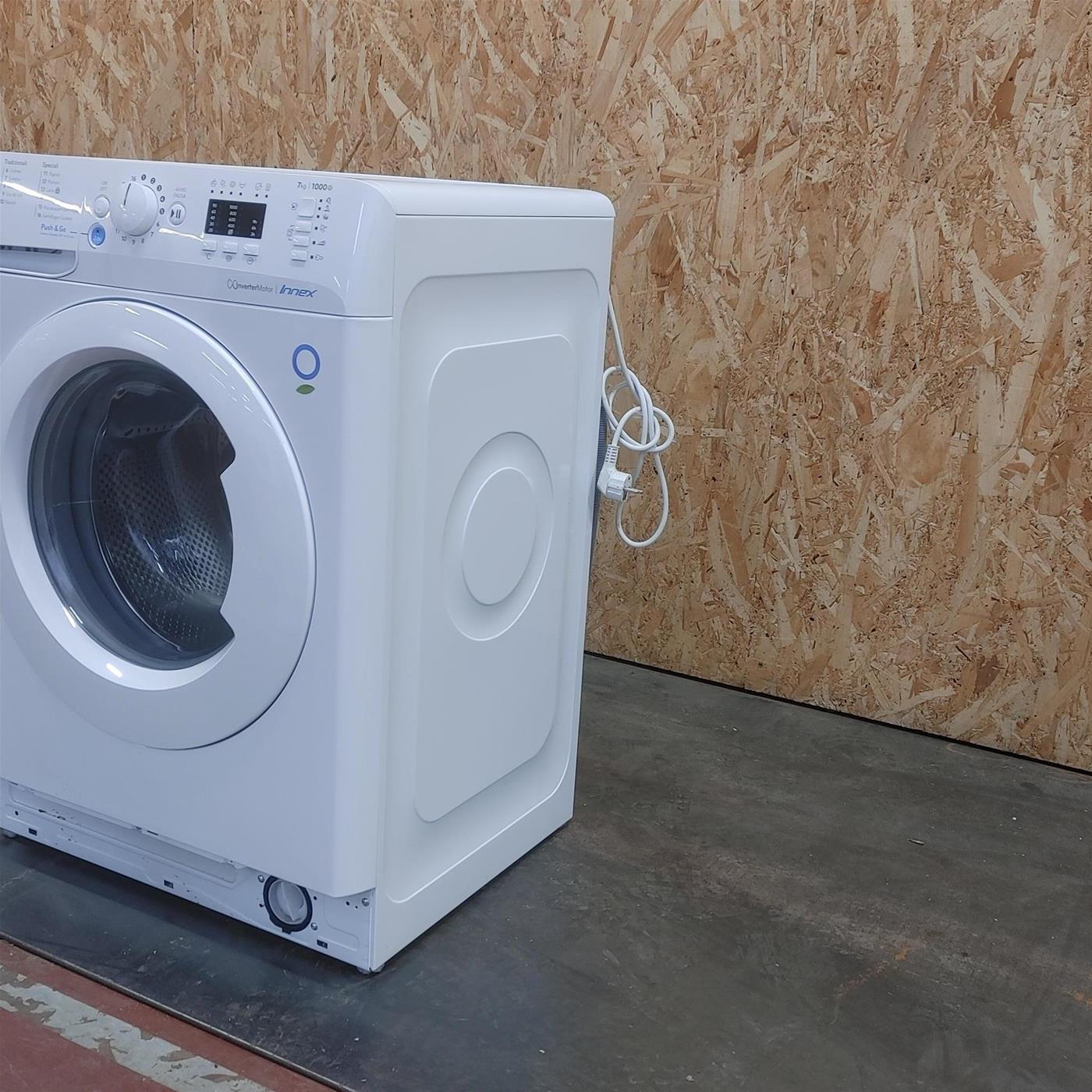 Lavatrice Indesit BWA 71283X W EU Carica frontale 7 kg 1200 giri Bianco