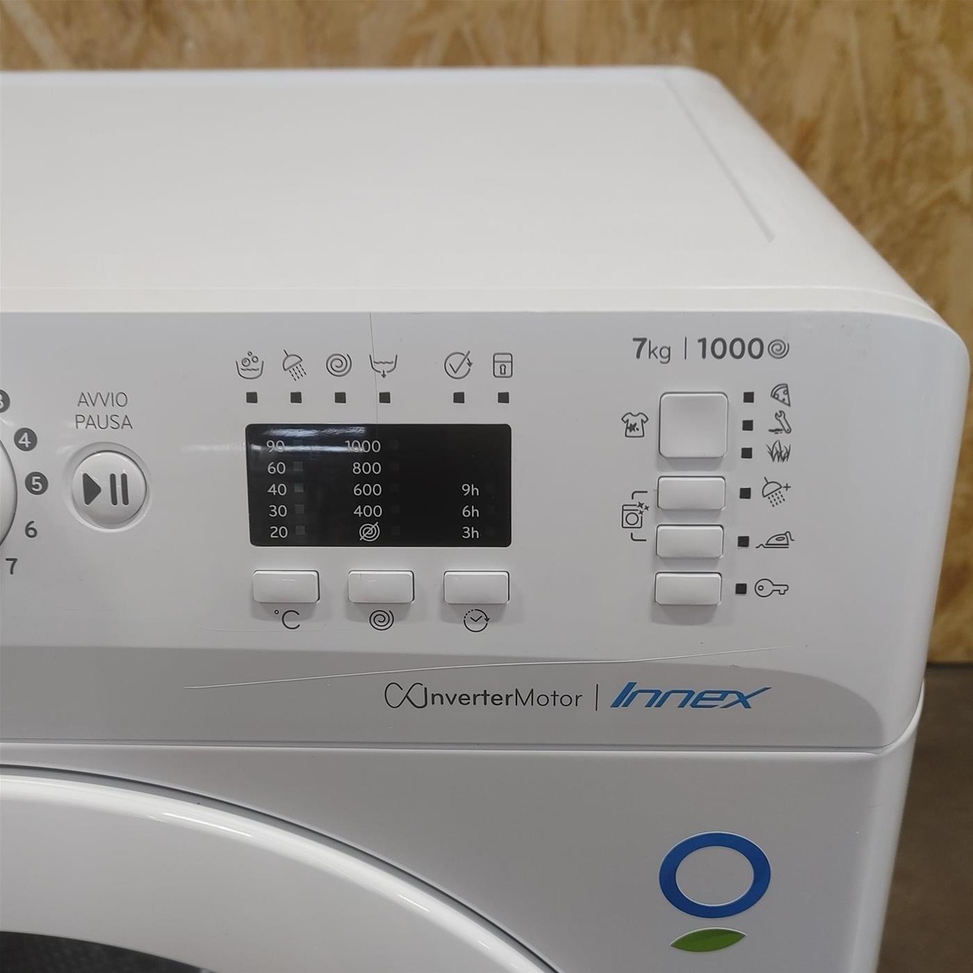 Lavatrice Indesit BWA 71283X W EU Carica frontale 7 kg 1200 giri Bianco