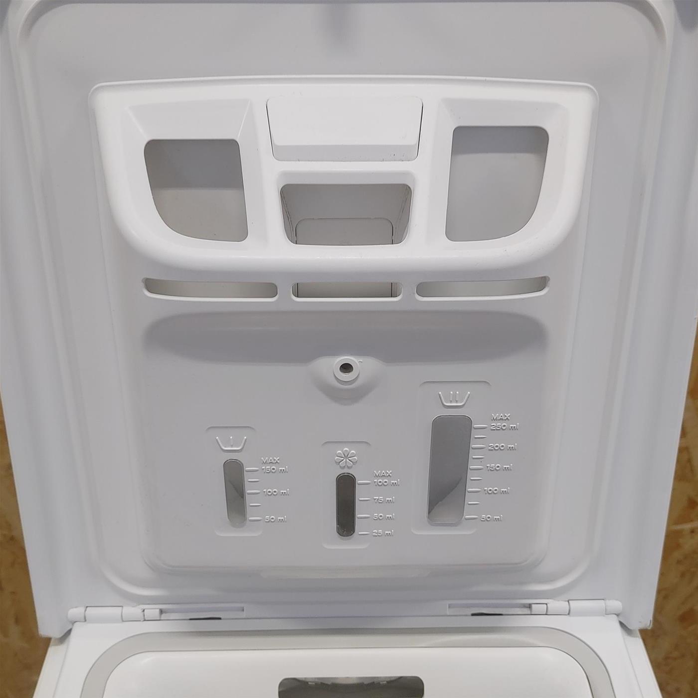 Indesit ITWD 61052 G (PL) lavatrice Caricamento dall'alto 6 kg 1000 Giri/min Bianco