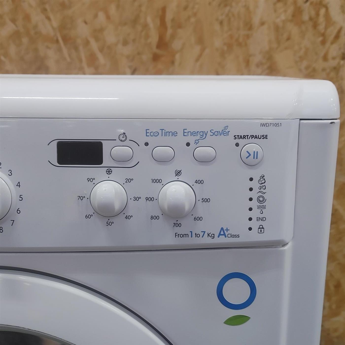 Lavatrice super slim Indesit IWUD 41051 C ECO EU Classe A 4 Kg