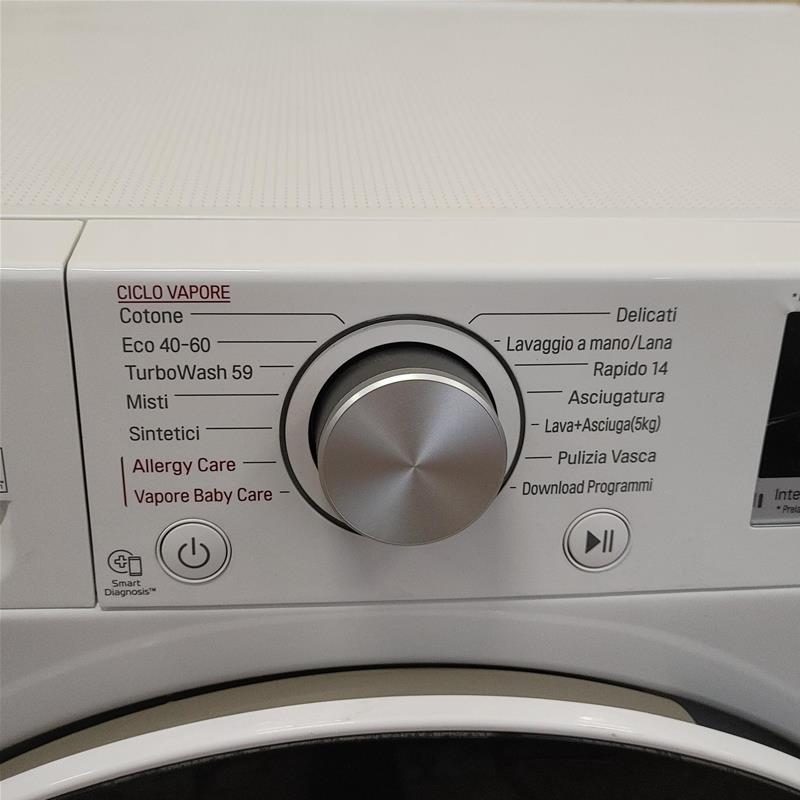 LG F2DV5S8H0E Lavasciuga Slim Intelligente AIDD 8.5/5kg Vapore TurboWash 1200 Giri/min Carica frontale Classe E