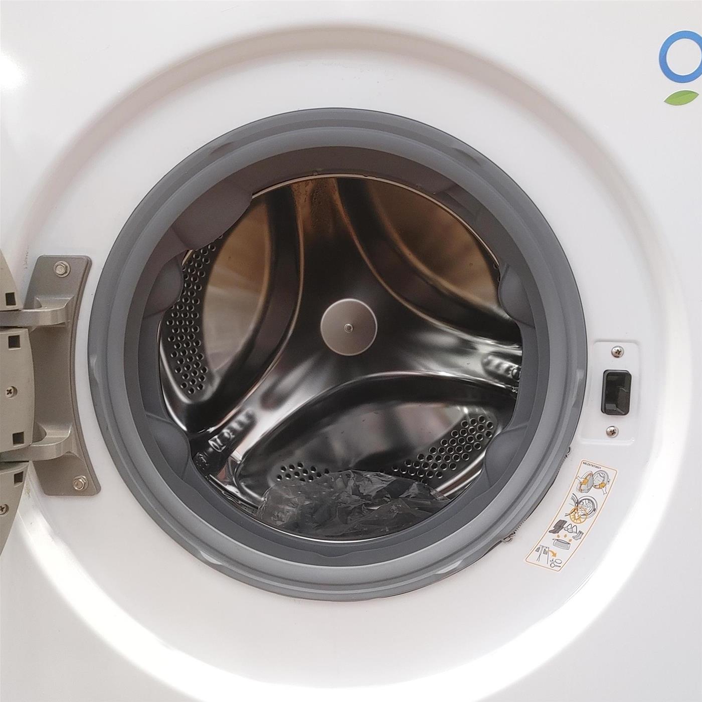 Lavatrice LG F4WV510S1E Caricamento frontale 10,5 kg 1400 Giri/min Bianco