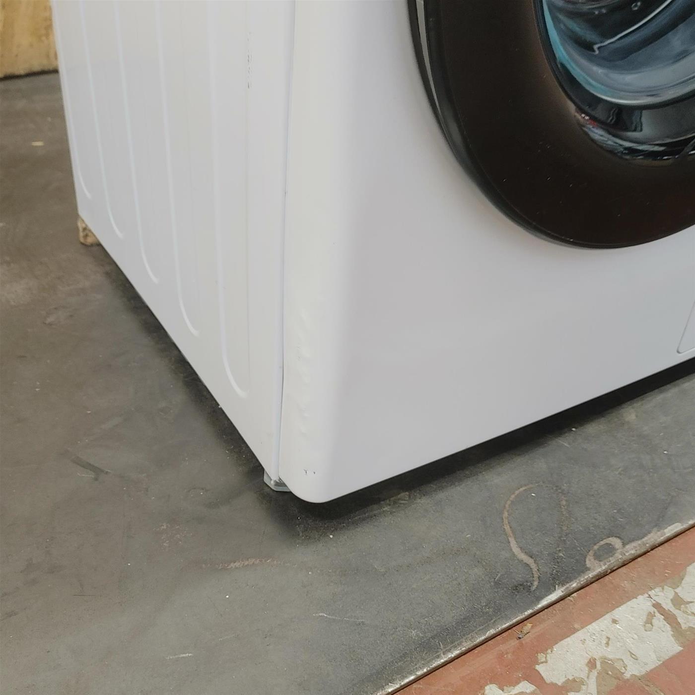 Lavatrice LG F4WV510S1E Caricamento frontale 10,5 kg 1400 Giri/min Bianco