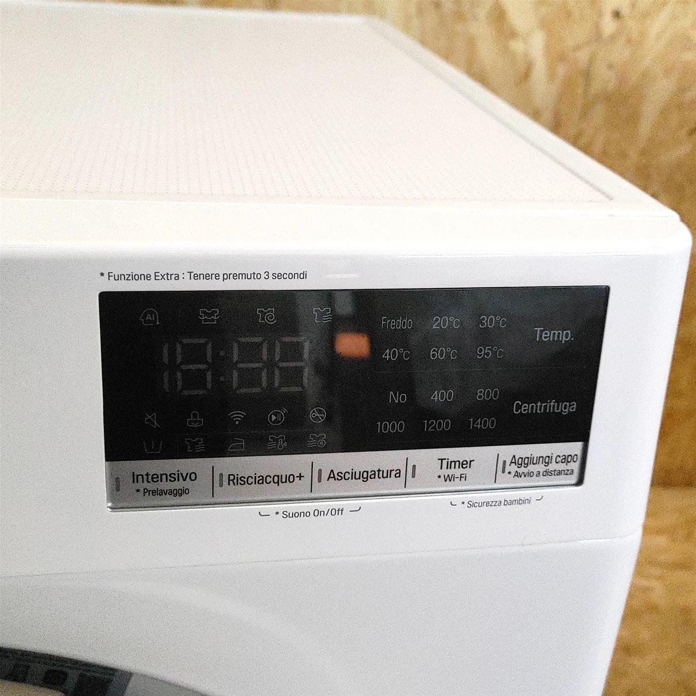 LG F4DV509H0E Lavasciuga Intelligente AIDD 9/6kg Vapore TurboWash 1400 Giri/min Carica frontale Classe E