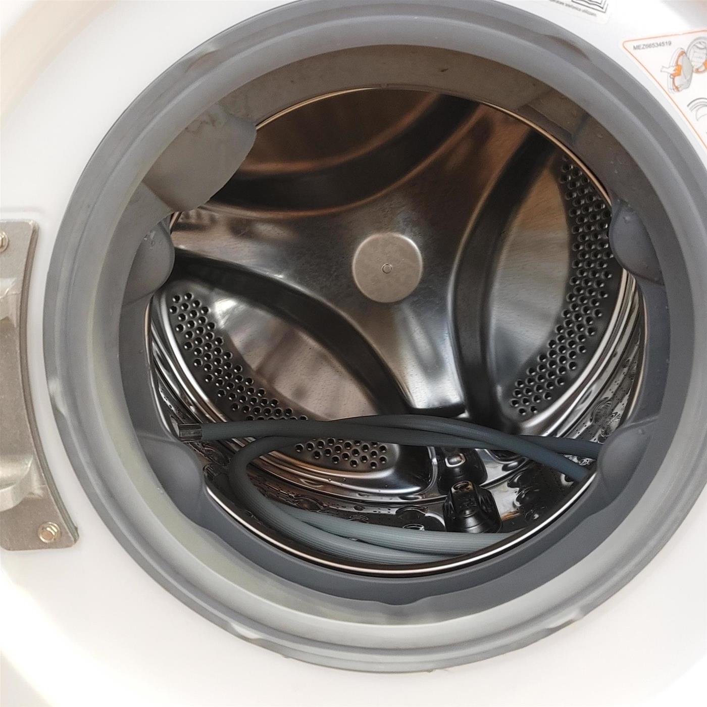 Lavatrice LG F4WV510S0E Caricamento frontale 10,5 kg 1360 Giri/min Bianco