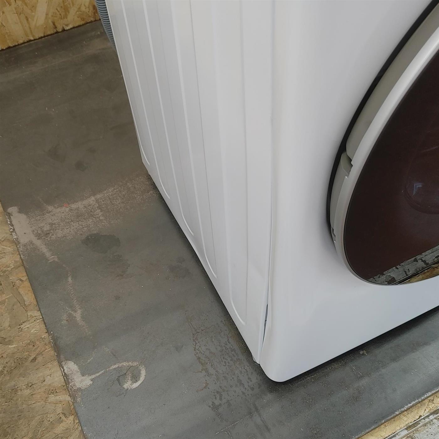 Lavatrice LG F4WV510S1E Caricamento frontale 10,5 kg 1400 Giri/min Bianco