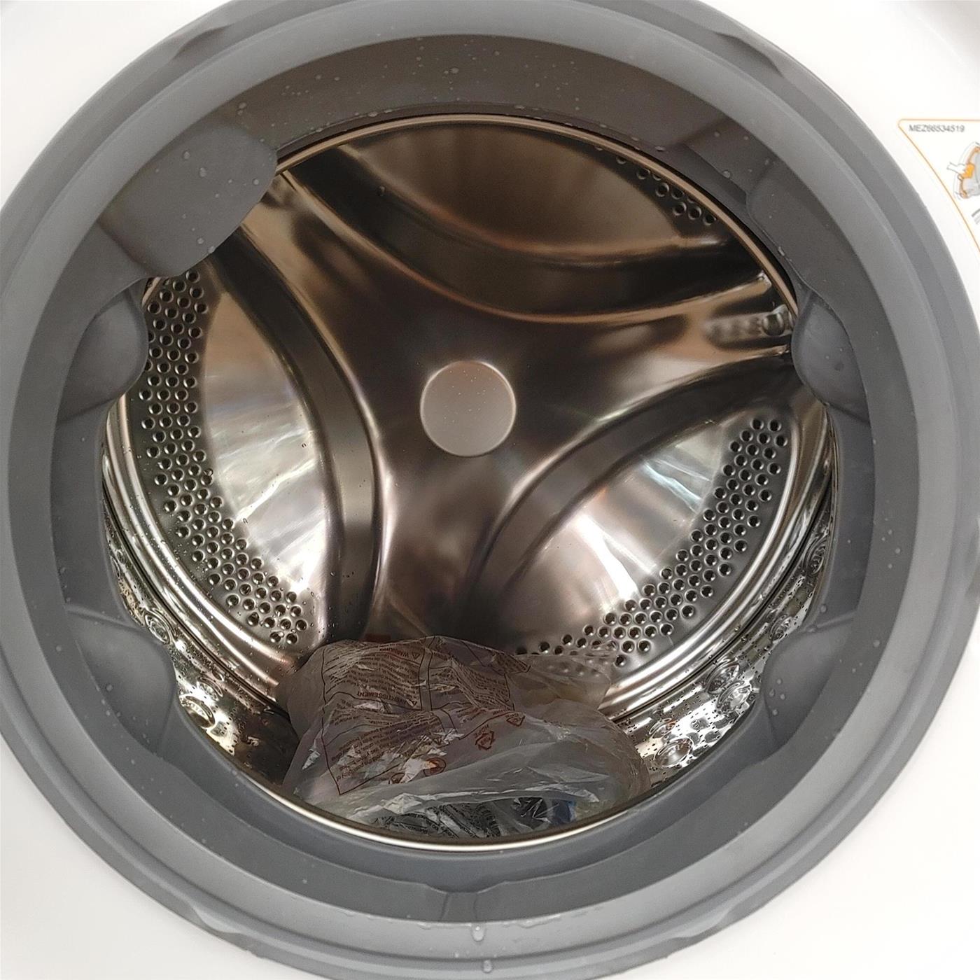 LG F4WV510SAE lavatrice Caricamento frontale 10,5 kg 1400 Giri/min A Bianco