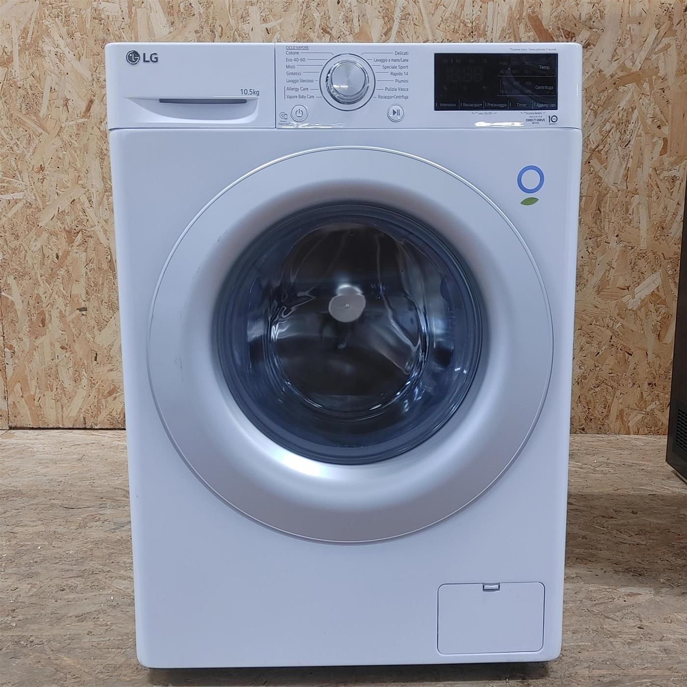 LG F4WV310S4E.ABWQWIS lavatrice Carica frontale 10,5 kg 1400 Giri/min Bianco