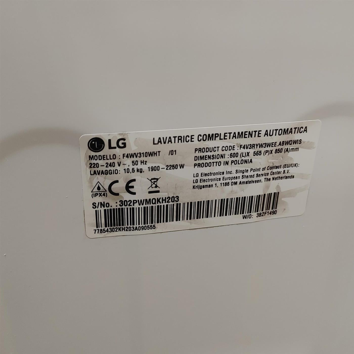 LG F4WV310WHT lavatrice Caricamento frontale 10,5 kg 1360 Giri/min B Bianco
