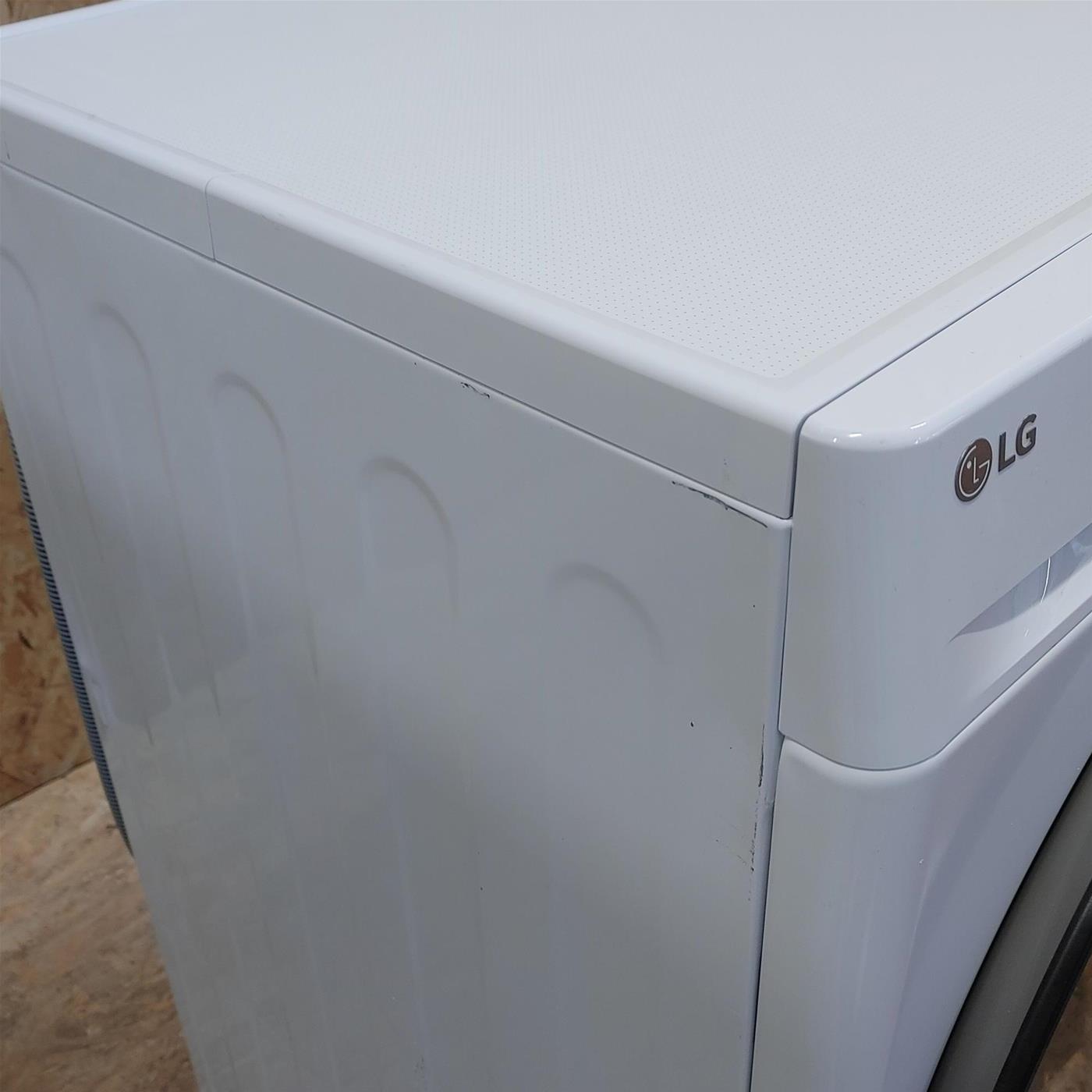 Lavatrice LG F4WV509SAE Carica frontale 9 kg 1400 Giri/min Bianco