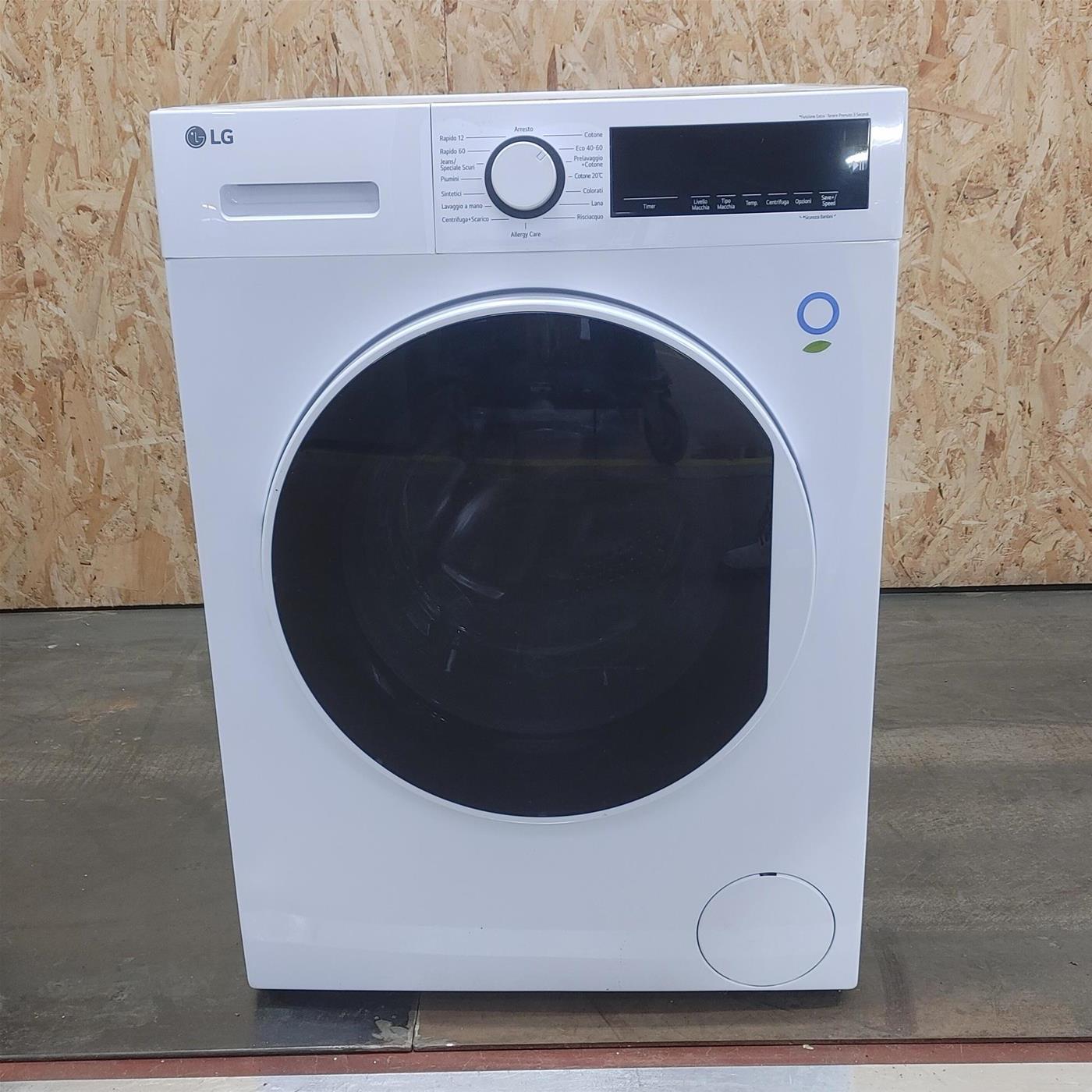 Lavatrice LG F2WM308S0E Carica frontale 8 kg 1200 Giri/min Bianco