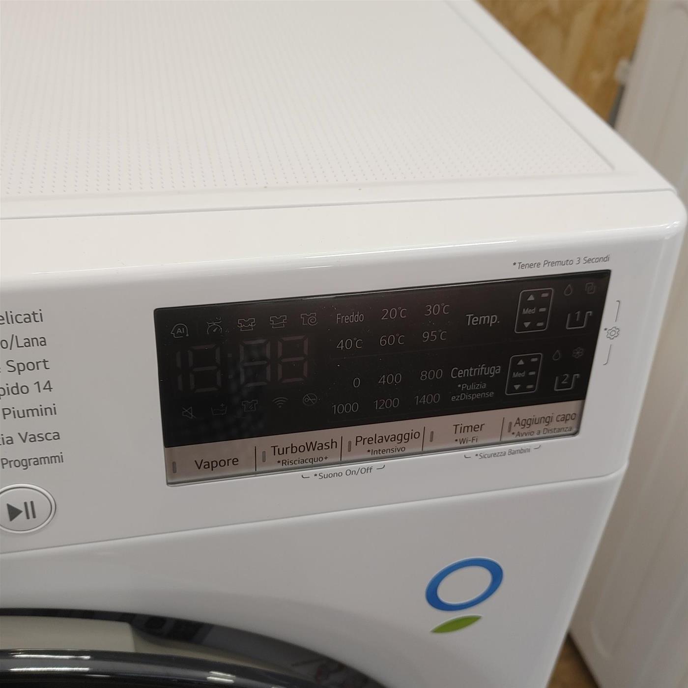 Lavatrice LG F4R3509NSWB Carica frontale 9 kg 1400 Giri/min Bianco