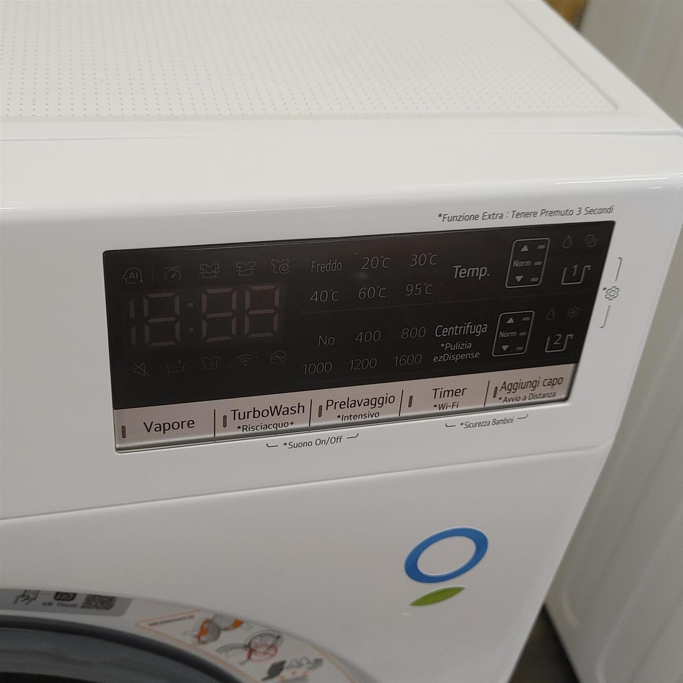 LG F6WV710SGA lavatrice Smart AI DD Libera Installazione Autodose Vapore TurboWash 360 10.5 kg