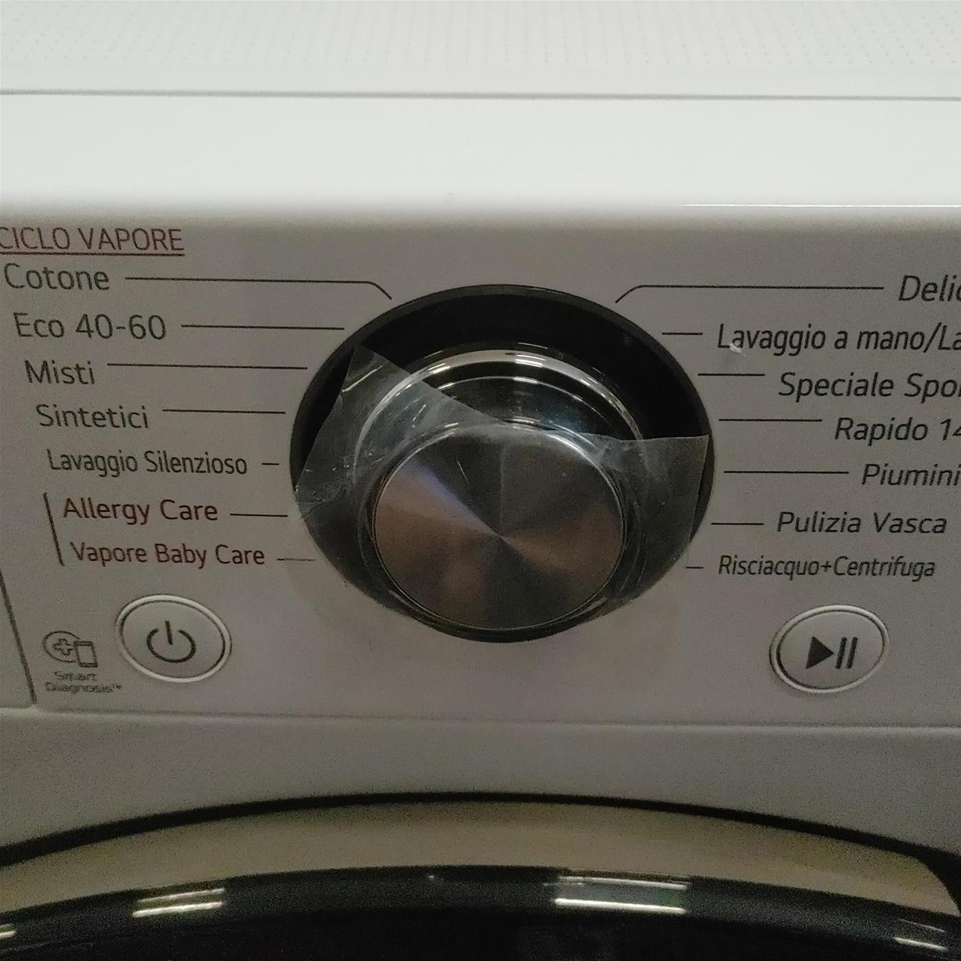Lavatrice LG F2WV3S7S6E Carica frontale 7 kg 1200 Giri/min Bianco