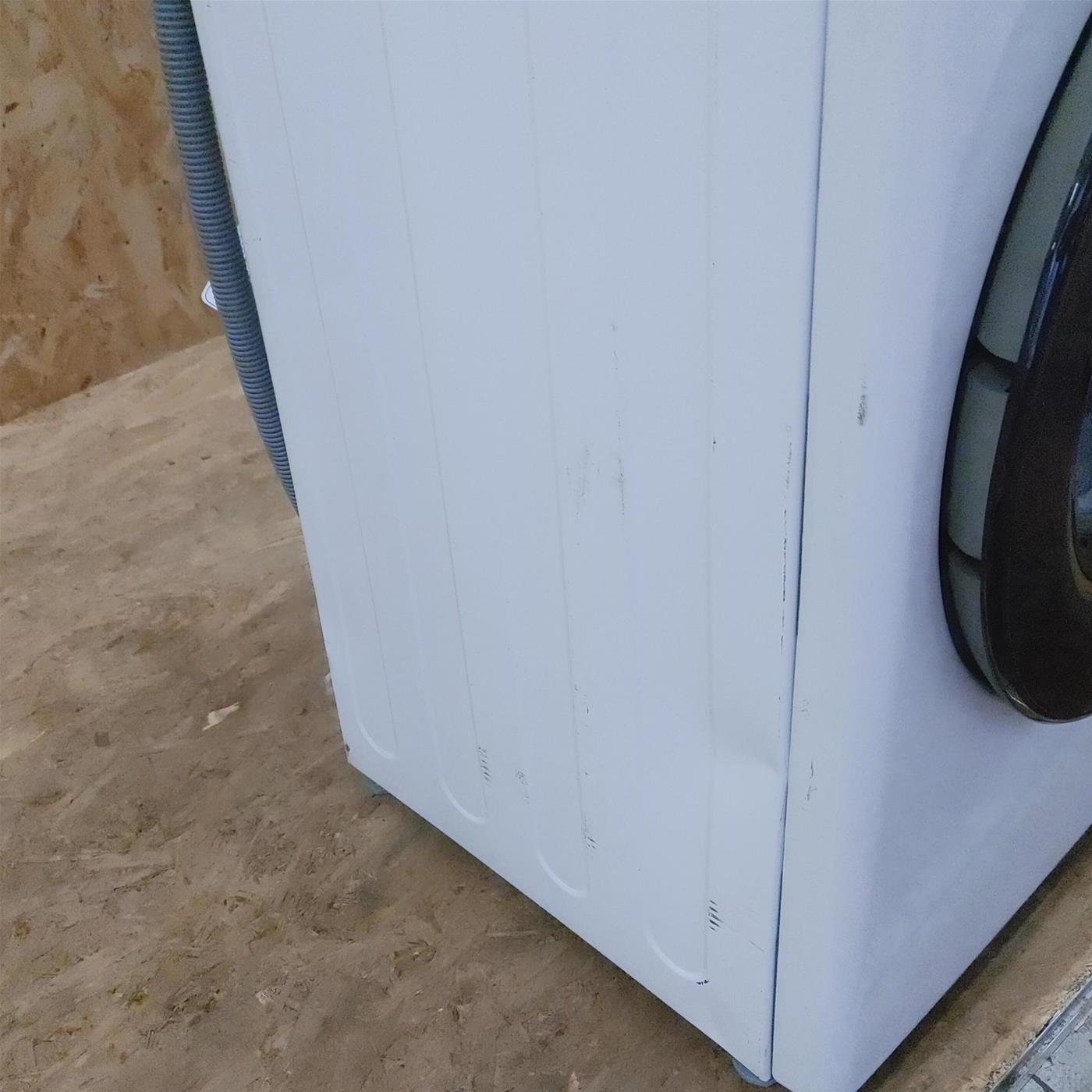 Lavatrice LG F2WV3S7S6E Carica frontale 7 kg 1200 Giri/min Bianco