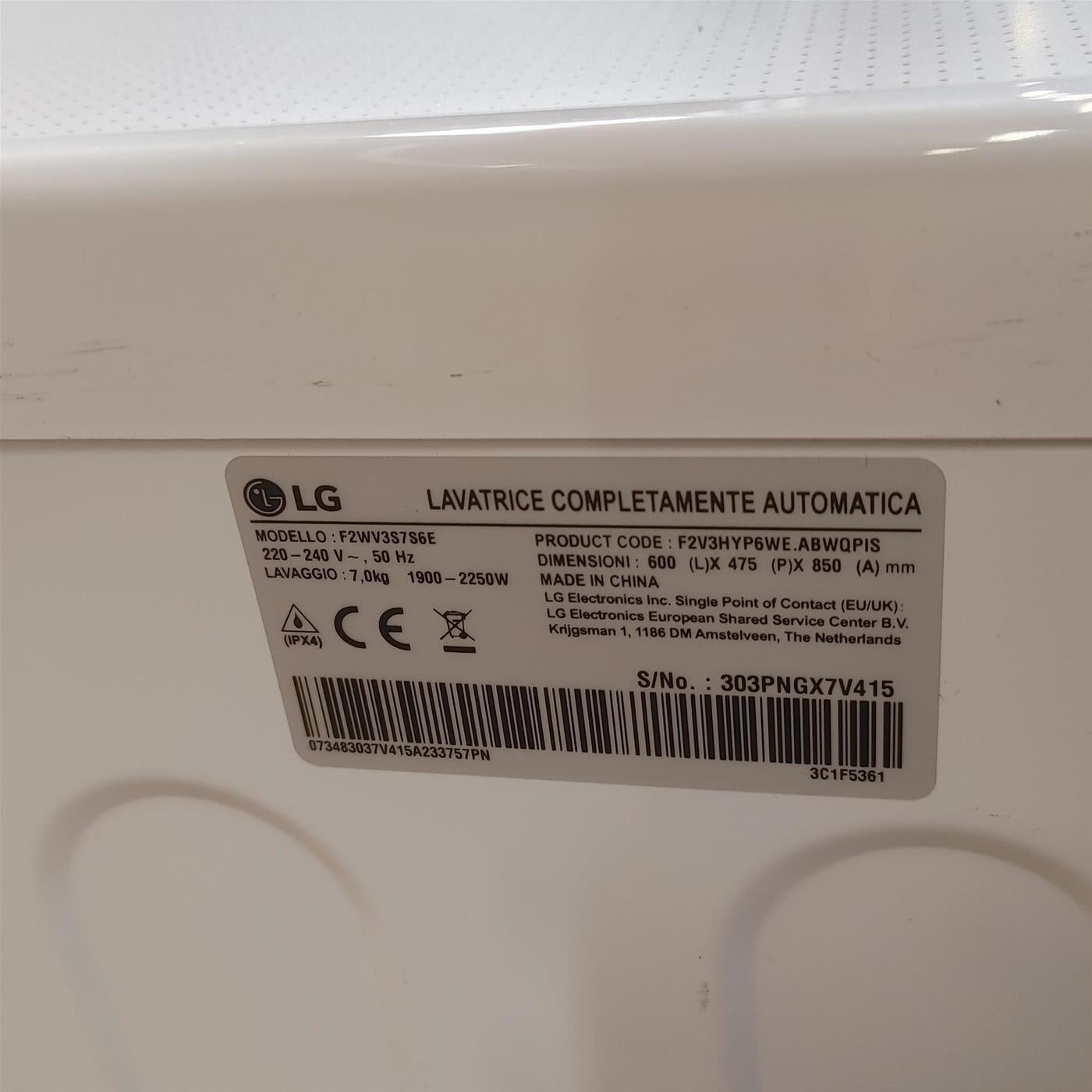 Lavatrice LG F2WV3S7S6E Carica frontale 7 kg 1200 Giri/min Bianco