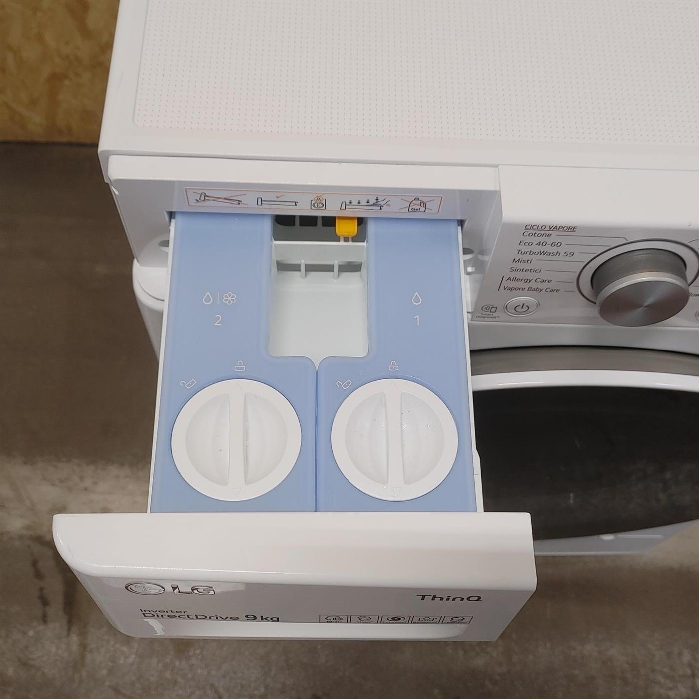 LG F4WV509S0EA Lavatrice 9kg AI DD, Classe B, 1400 giri, TurboWash, Autodosaggio