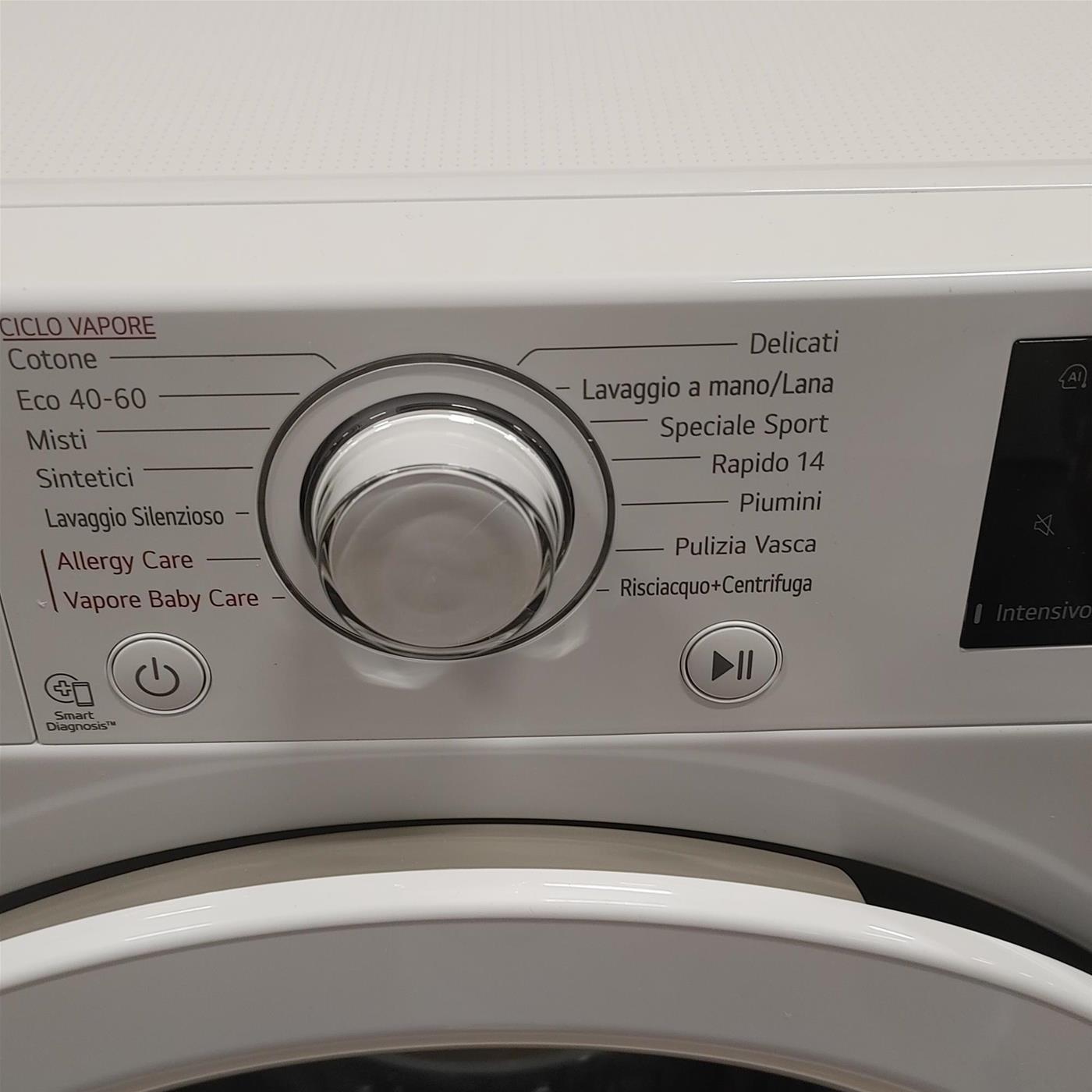 Lavatrice LG F4WV309S3AA Carica frontale 9 kg 1400 Giri/min Bianco