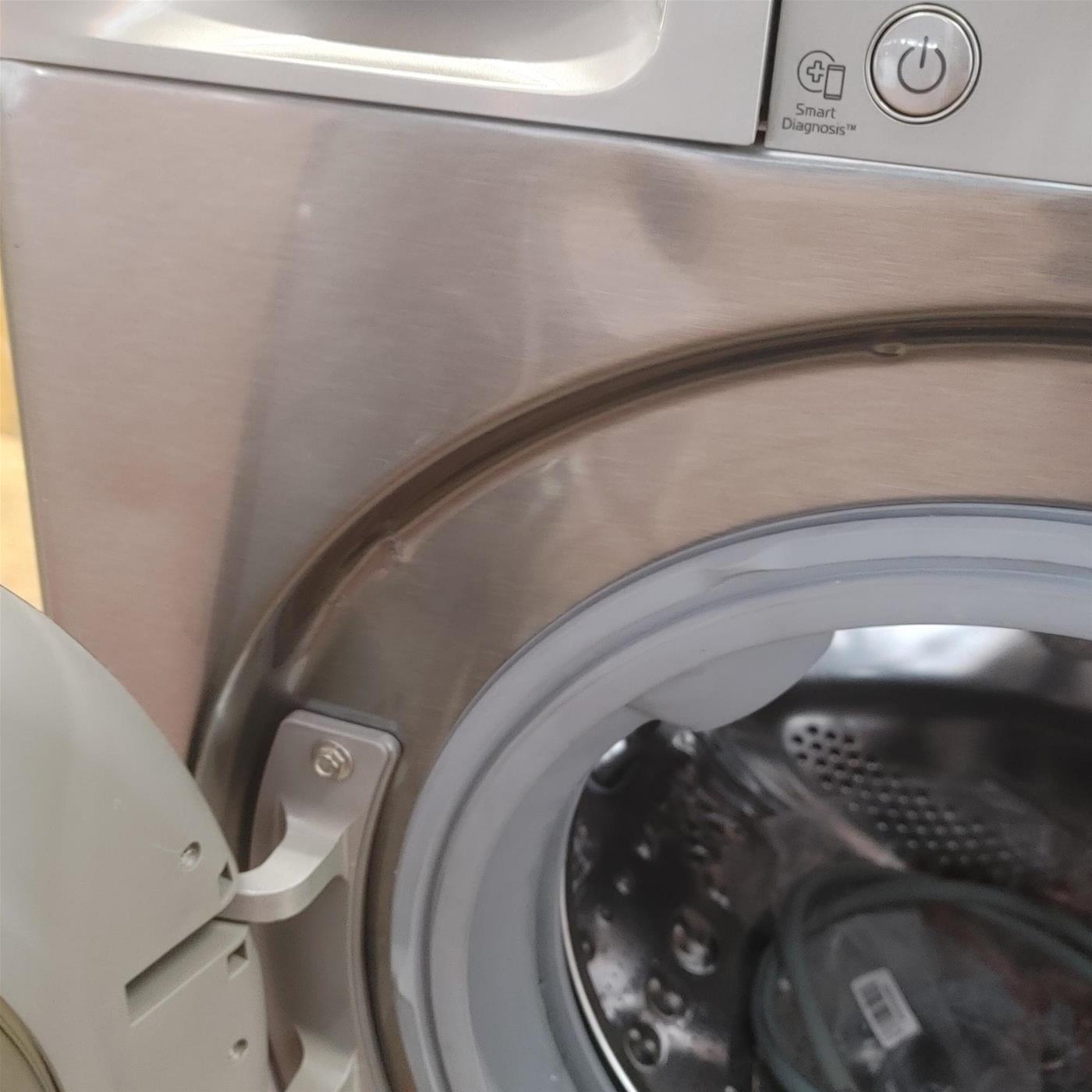 Lavatrice LG F4WV310S6PE Caricamento frontale 10,5 kg 1400 Giri/min Acciaio inox