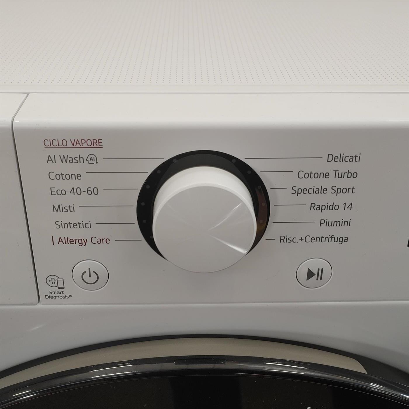 Lavatrice LG F4R3011NSWB Carica frontale 11 kg 1400 Giri/min Bianco