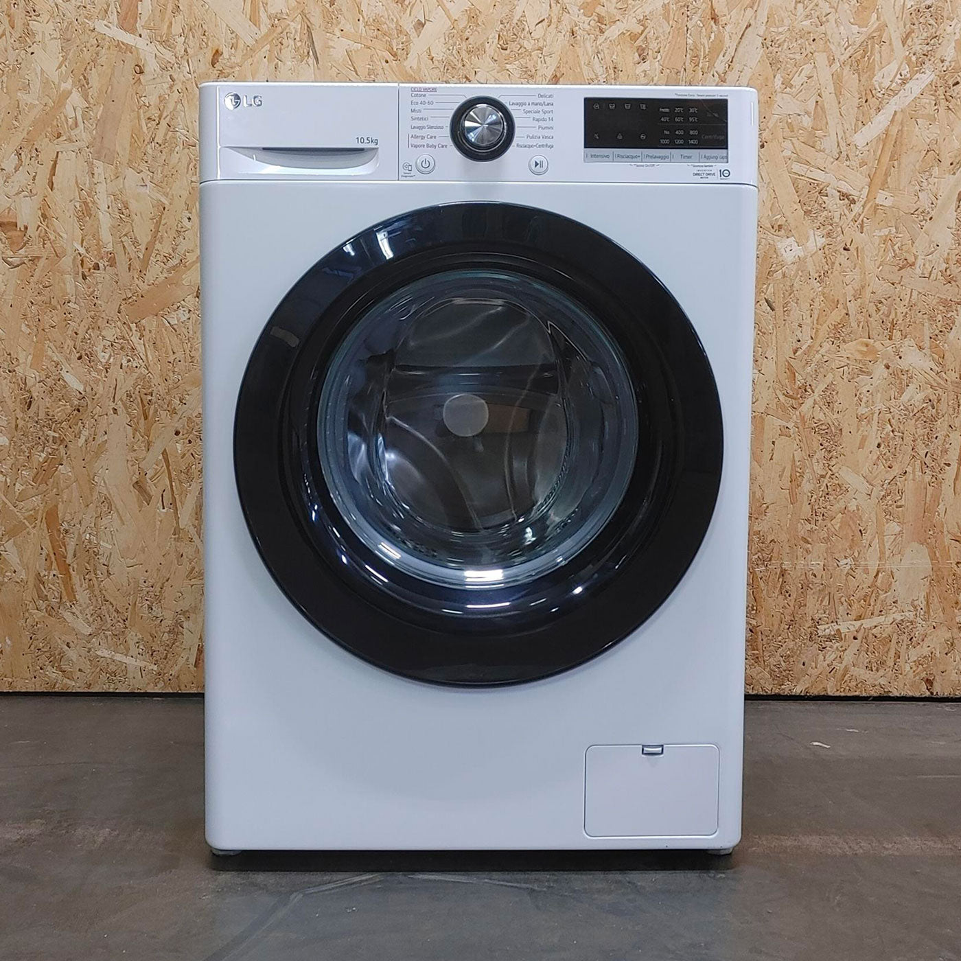 LG F4WV310SAE lavatrice Caricamento frontale 10,5 kg 1400 Giri/min A Bianco