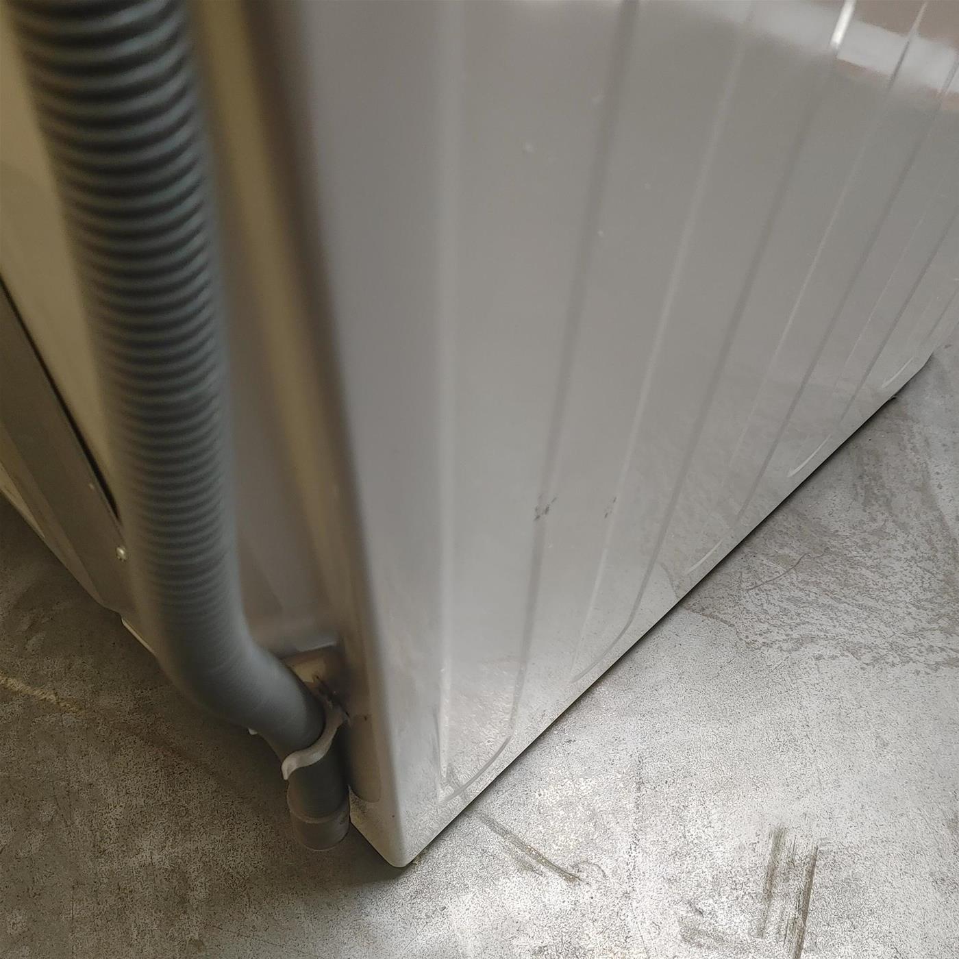 LG F4WV310SAE lavatrice Caricamento frontale 10,5 kg 1400 Giri/min A Bianco