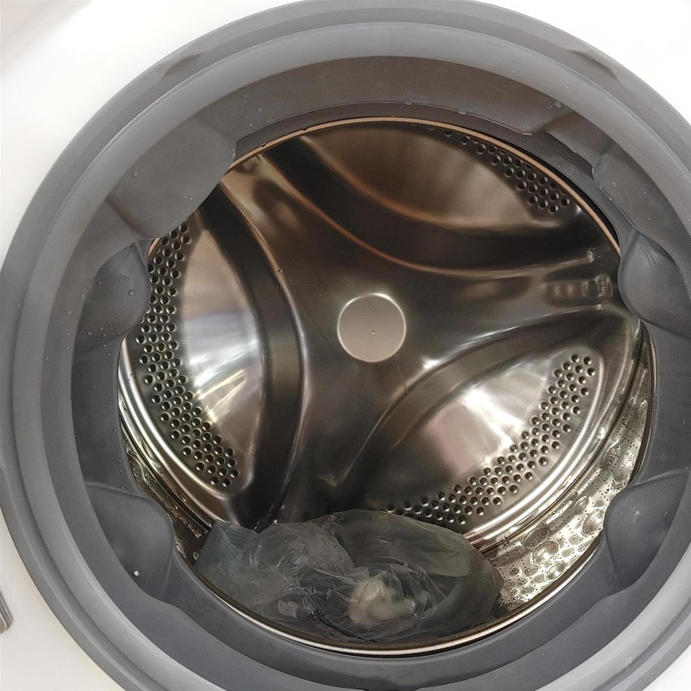 Lavatrice LG F4WV509SAE Carica frontale 9 kg 1400 Giri/min Bianco