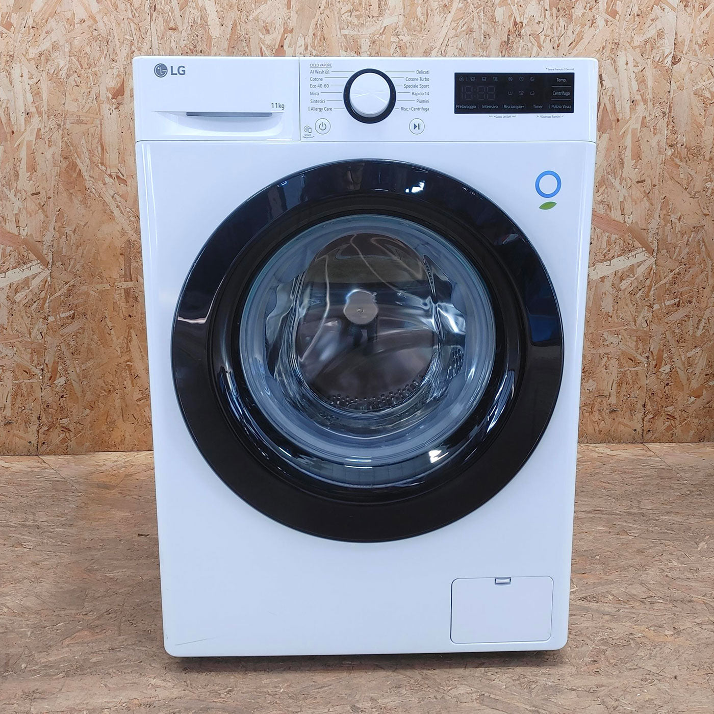 Lavatrice LG F4R3011NSWB Carica frontale 11 kg 1400 Giri/min Bianco