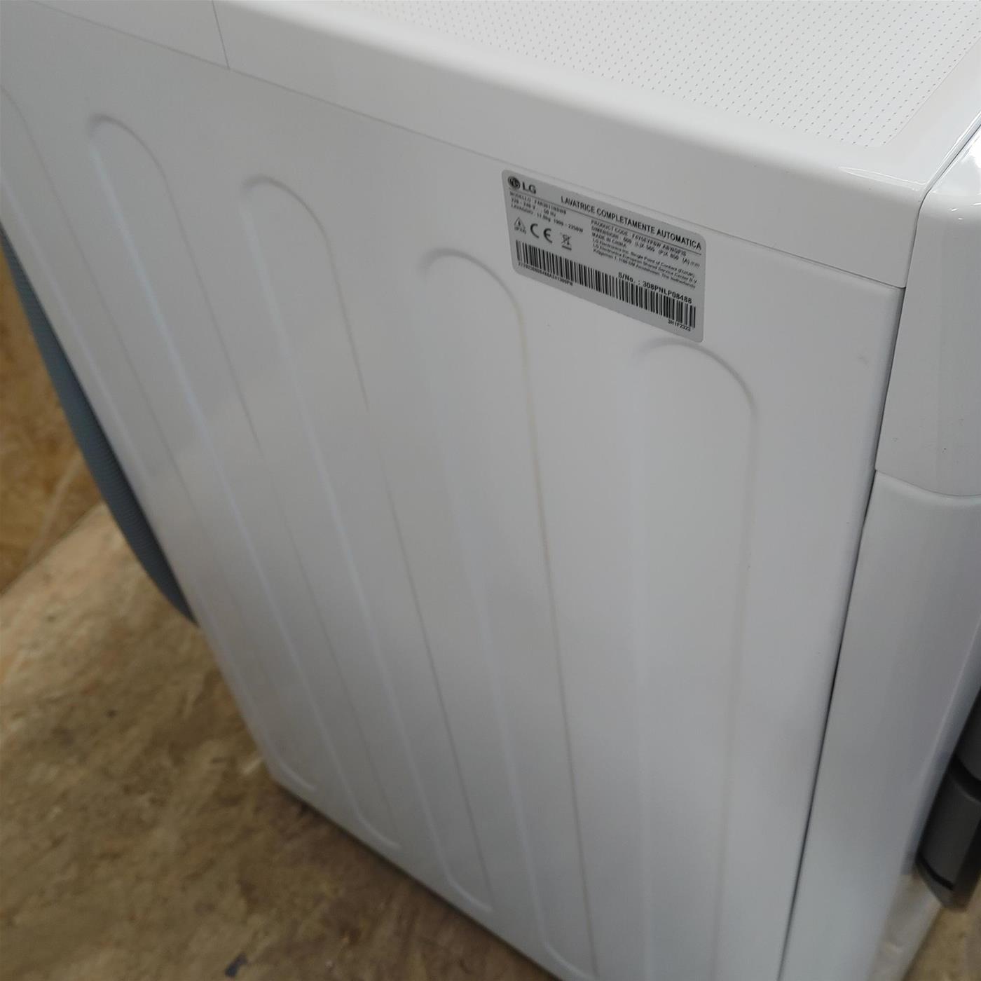 Lavatrice LG F4R3011NSWB Carica frontale 11 kg 1400 Giri/min Bianco