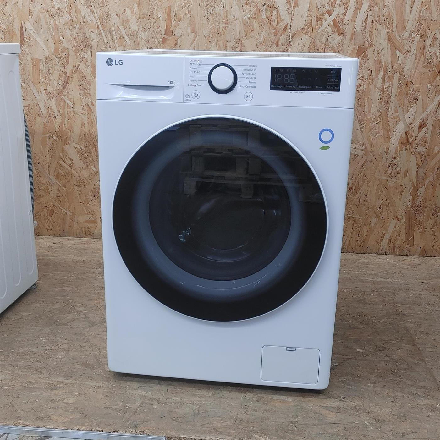 Lavatrice LG F4R5010TSWW Carica frontale 10 kg 1400 Giri/min Bianco