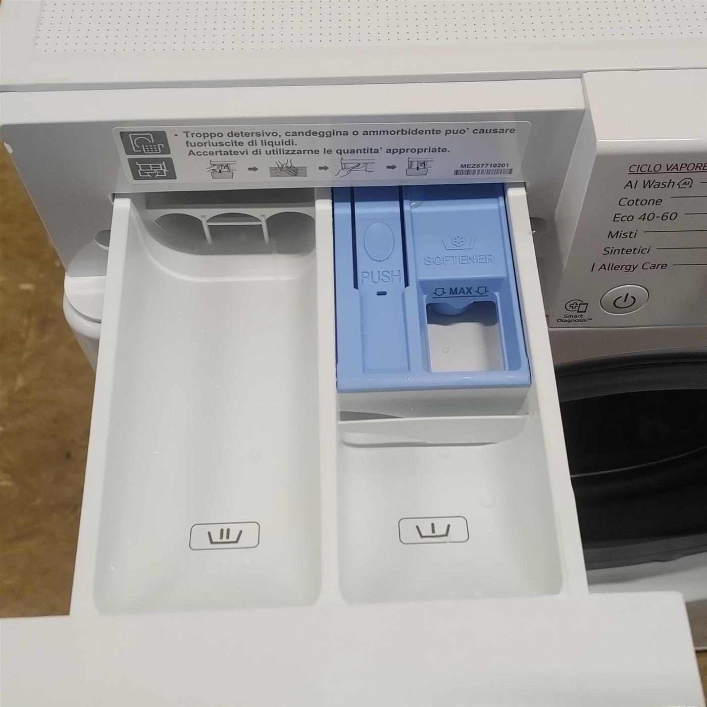 Lavatrice LG F4R5010TSWW Carica frontale 10 kg 1400 Giri/min Bianco