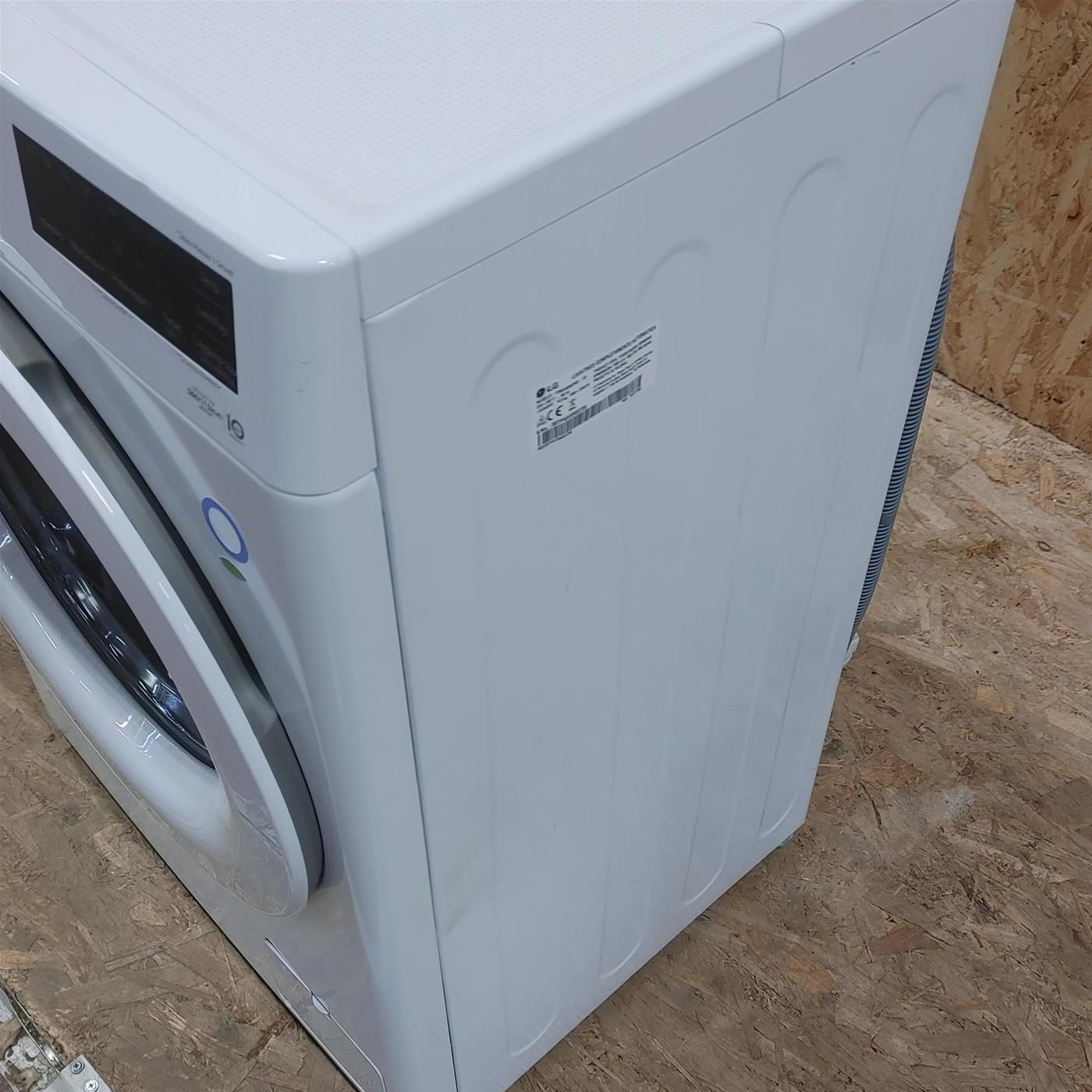 Lavatrice LG F2WV308NEW3 Carica frontale 8,5 kg 1200 Giri/min Bianco