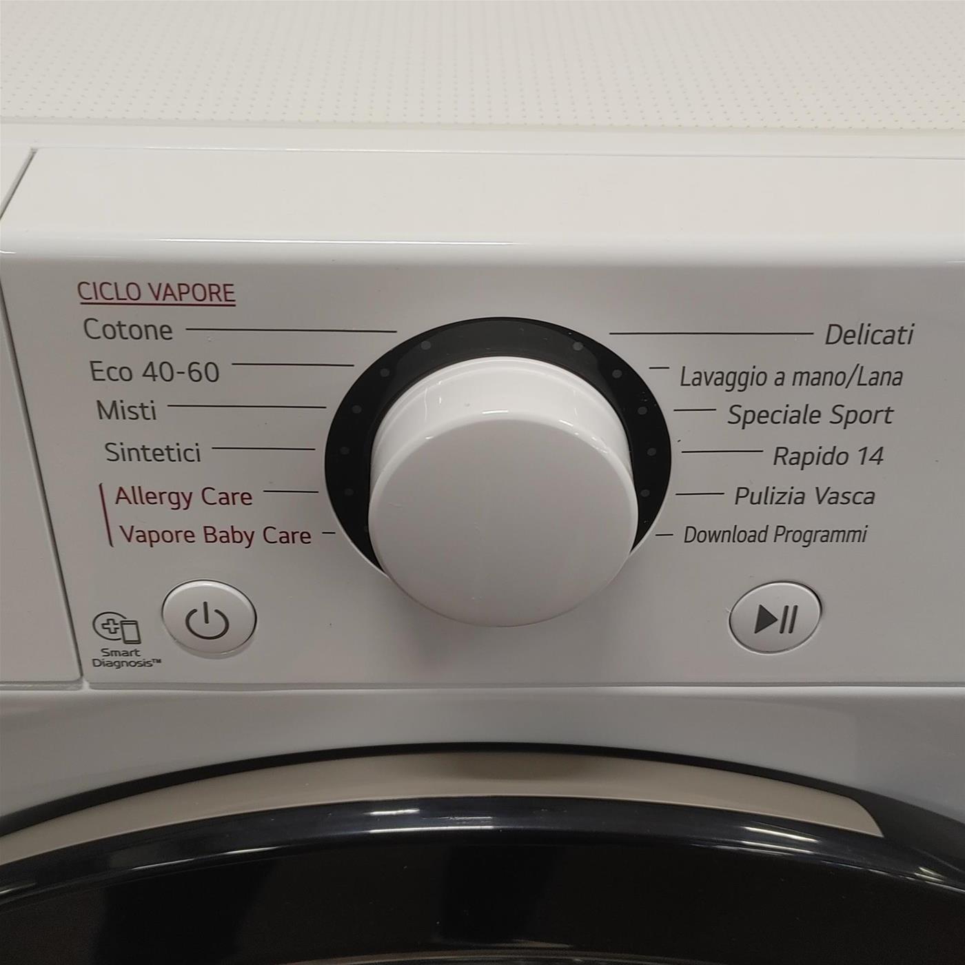 Lavatrice LG F2WV308NEW3 Carica frontale 8,5 kg 1200 Giri/min Bianco