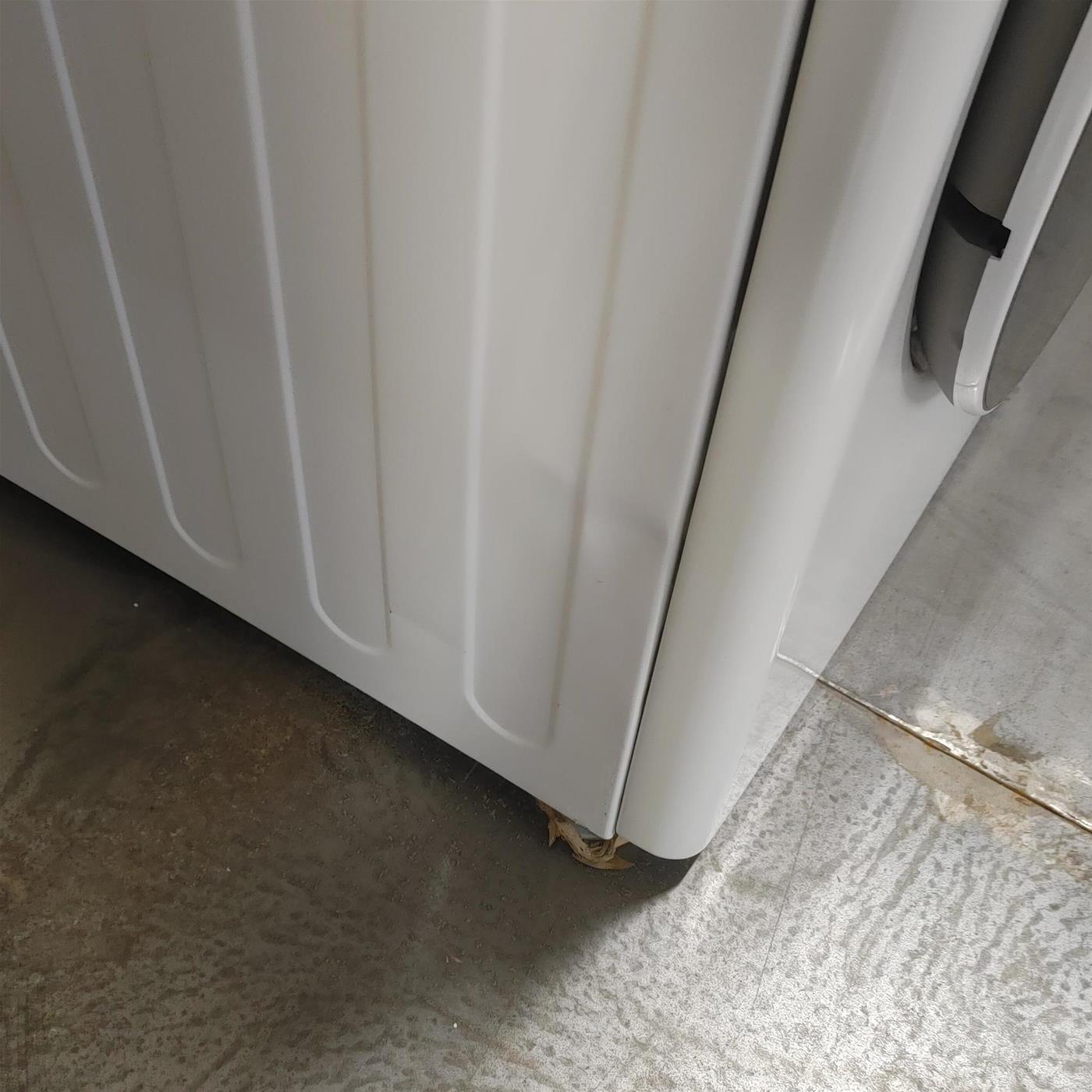 Lavatrice LG F4WV510S1E Caricamento frontale 10,5 kg 1400 Giri/min Bianco