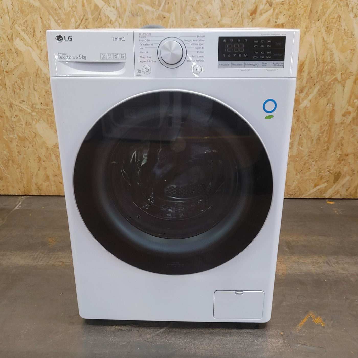 Lavatrice LG F4WV509S1E Carica frontale 9 kg 1400 Giri/min Bianco