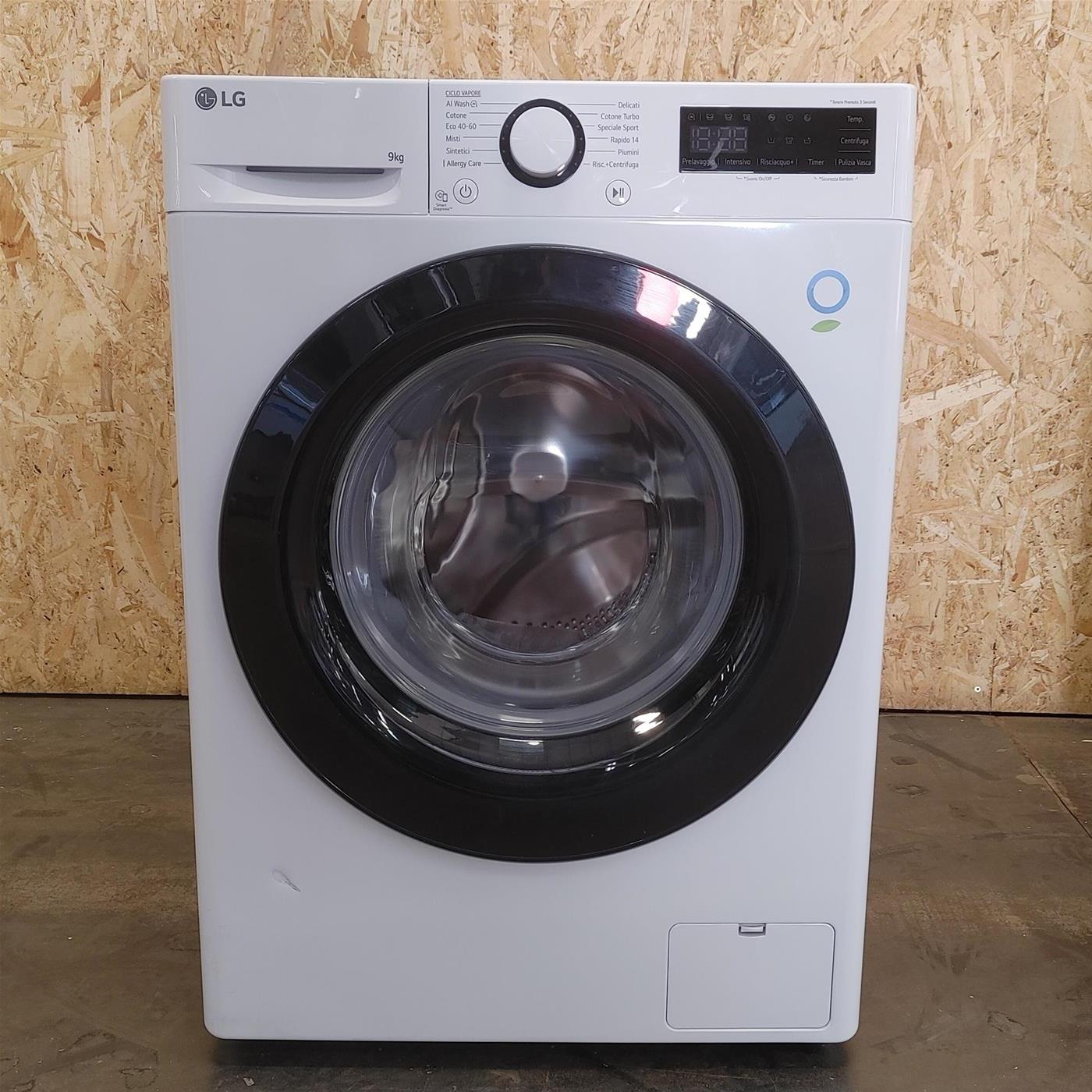 Lavatrice LG F4R3009NSWB Carica frontale 9 kg 1400 Giri/min Bianco