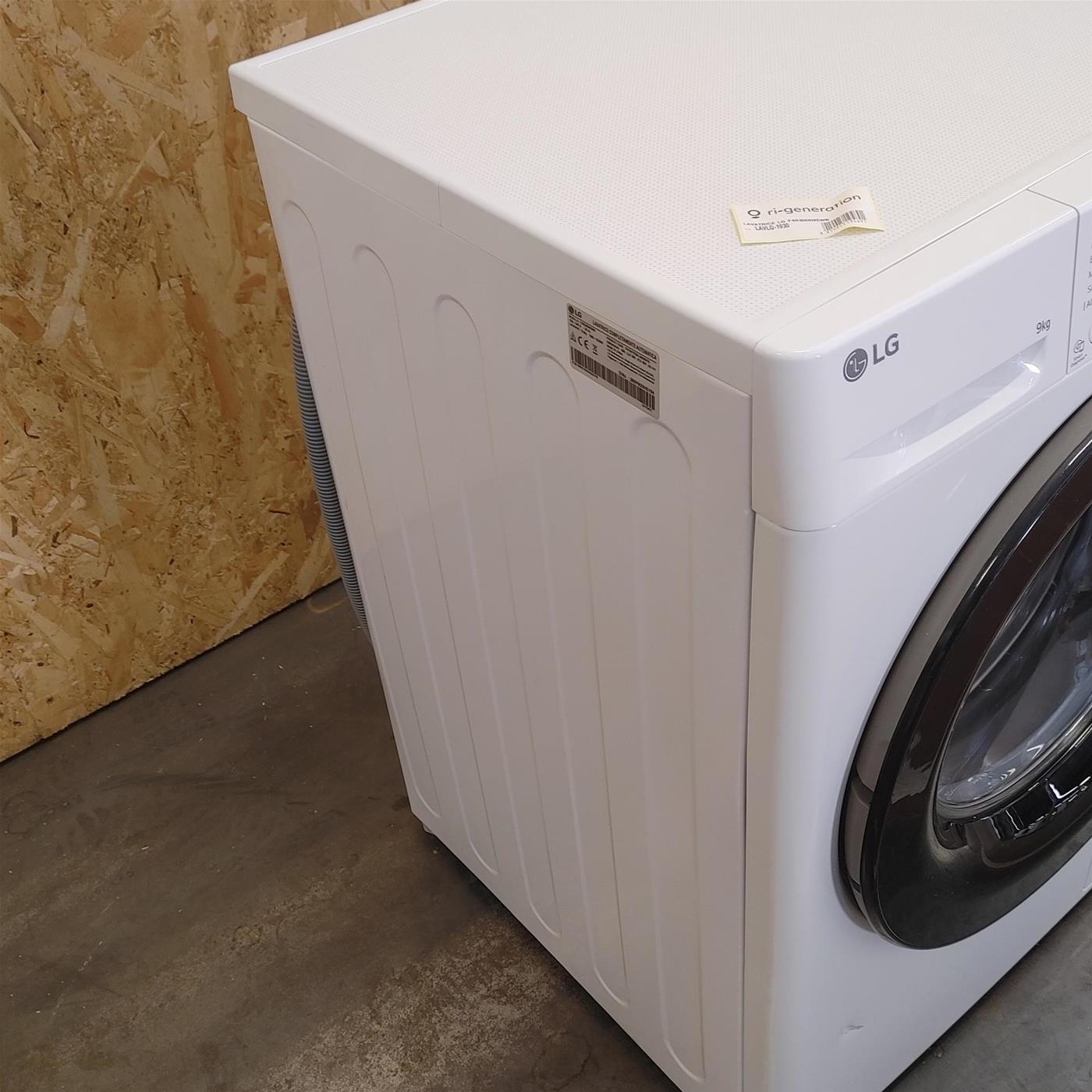 Lavatrice LG F4R3009NSWB Carica frontale 9 kg 1400 Giri/min Bianco